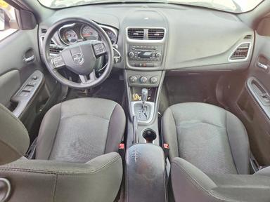 Vue de 2014 DODGE AVENGER SE, angle 8