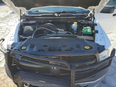 منظر 2018 RAM 1500 ST، زاوية 11