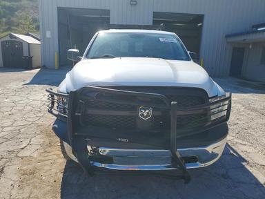 منظر 2018 RAM 1500 ST، زاوية 5