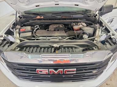 Vista de 2023 GMC SIERRA C1500, ángulo 11