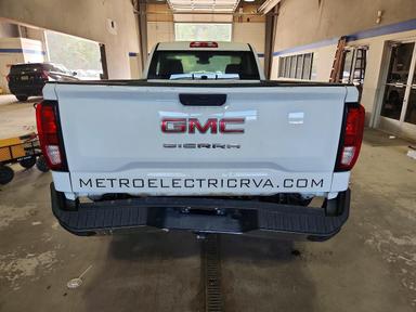 Vista de 2023 GMC SIERRA C1500, ángulo 6