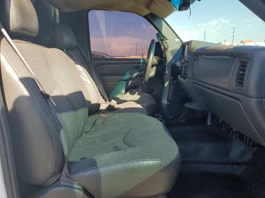 2006 GMC NEW SIERRA C1500 view, angle 10