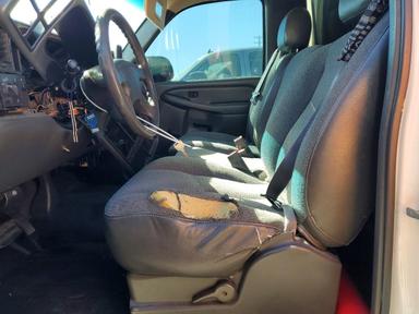 2006 GMC NEW SIERRA C1500 view, angle 7