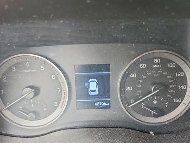 Vue de 2019 HYUNDAI TUCSON SPORT, angle 9