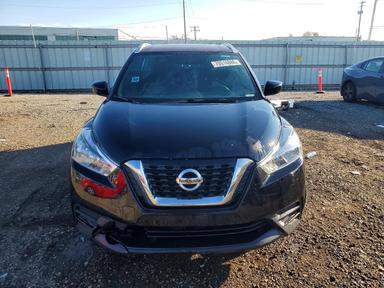 Vedere 2019 NISSAN KICKS SV, unghi 5