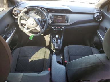 Vedere 2019 NISSAN KICKS SV, unghi 8