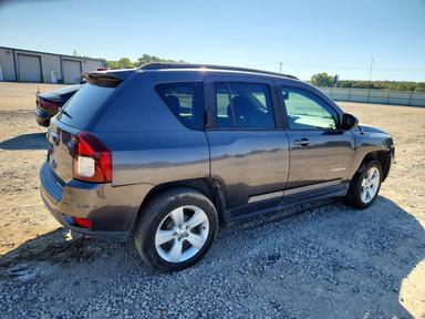 Vue de 2016 JEEP COMPASS SPORT, angle 3