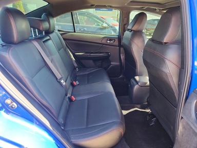 Vue de 2018 SUBARU WRX LIMITED, angle 10