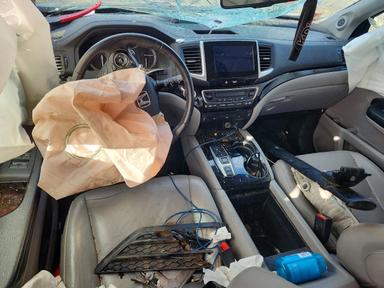 منظر 2017 HONDA PILOT TOURING، زاوية 8