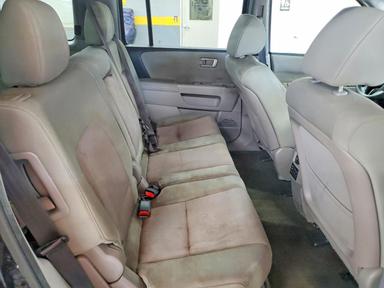 2015 HONDA PILOT SE view, angle 11