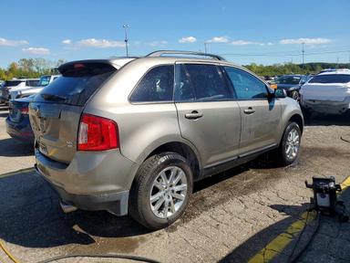 Вид 2014 FORD EDGE SEL, угол 3