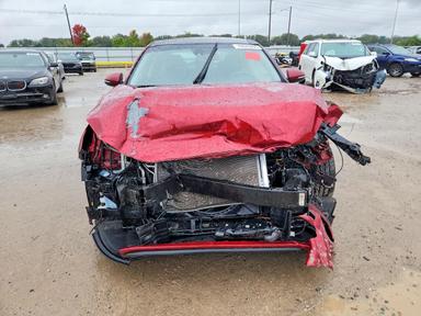 Vista de 2019 KIA OPTIMA S, ángulo 5