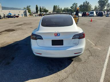 Вид 2019 TESLA MODEL 3, угол 6