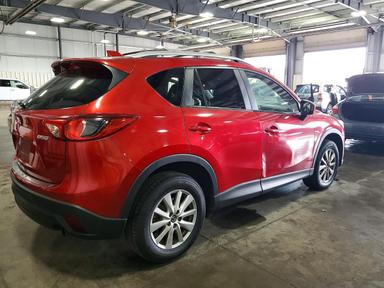 Vue de 2014 MAZDA CX-5 TOURING, angle 3