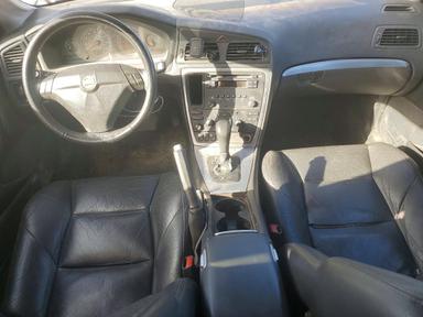 Vue de 2006 VOLVO S60 T5, angle 8