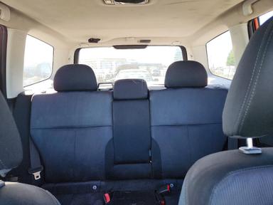Vista de 2010 SUBARU FORESTER 2.5X PREMIUM, ángulo 10