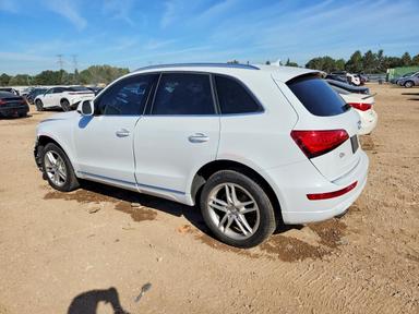 منظر 2015 AUDI Q5 PREMIUM PLUS، زاوية 2