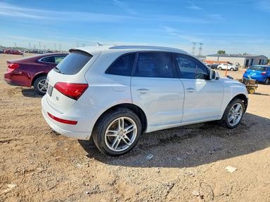 منظر 2015 AUDI Q5 PREMIUM PLUS، زاوية 3
