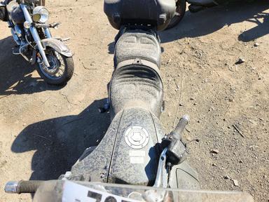 Vue de 2004 BMW R1150 RT, angle 5