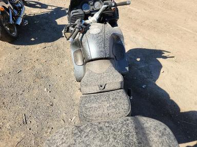Vue de 2004 BMW R1150 RT, angle 6