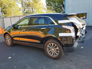 Vedere 2018 CADILLAC XT5 LUXURY, unghi 2