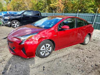Vue de 2017 TOYOTA PRIUS TWO, angle 1
