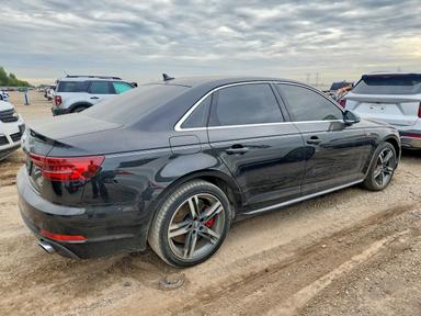 Vue de 2018 AUDI A4 PREMIUM PLUS, angle 3