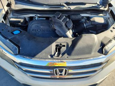 Vue de 2018 HONDA PILOT EX, angle 12