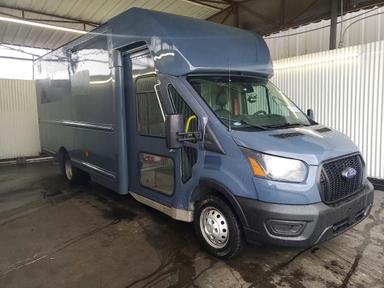Vue de 2021 FORD TRANSIT T-350 HD DELIVERY TRUCK, angle 4