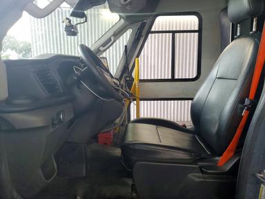 Vue de 2021 FORD TRANSIT T-350 HD DELIVERY TRUCK, angle 7