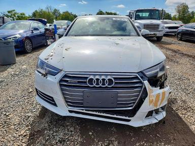 Vue de 2017 AUDI A4 PREMIUM, angle 5