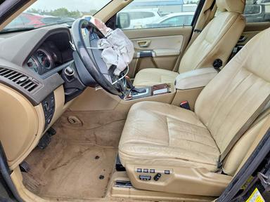 Vue de 2013 VOLVO XC90 3.2, angle 7