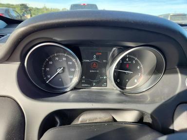 2017 LAND ROVER DISCOVERY SPORT SE view, angle 9