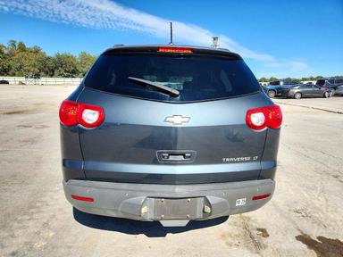 منظر 2011 CHEVROLET TRAVERSE LT، زاوية 6
