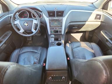 منظر 2011 CHEVROLET TRAVERSE LT، زاوية 8