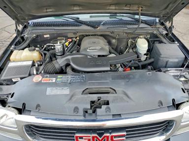 Vue de 2005 GMC YUKON, angle 12
