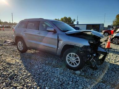 Vedere 2020 JEEP GRAND CHEROKEE LAREDO, unghi 4