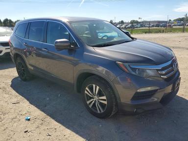 Vista de 2018 HONDA PILOT EXL, ángulo 4