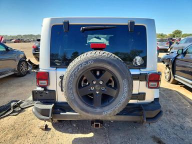 منظر 2012 JEEP WRANGLER UNLIMITED RUBICON، زاوية 6