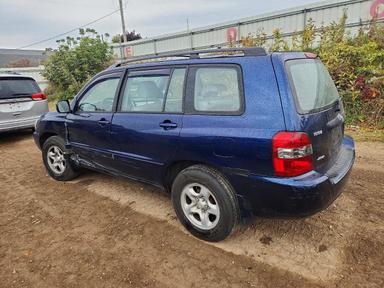 Vue de 2007 TOYOTA HIGHLANDER BASE, angle 2