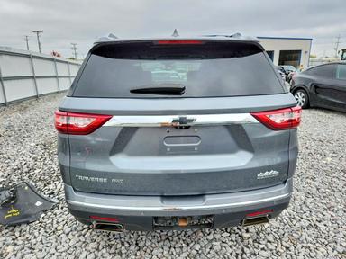Vue de 2020 CHEVROLET TRAVERSE HIGH COUNTRY, angle 6