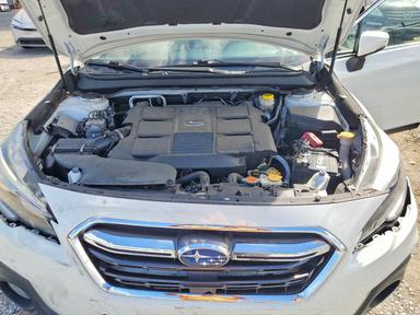 Вид 2018 SUBARU OUTBACK 3.6R LIMITED, угол 12