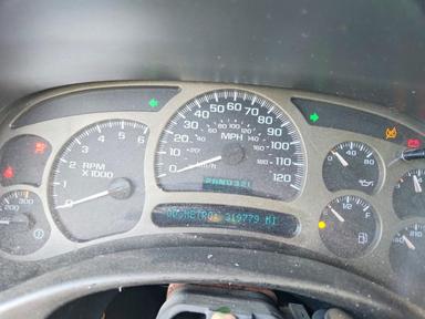Vue de 2003 GMC YUKON DENALI, angle 9