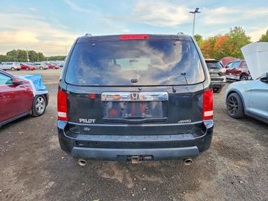 Vista de 2010 HONDA PILOT EX, ángulo 6