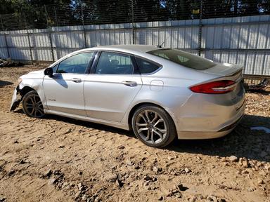 Вид 2017 FORD FUSION SE HYBRID, угол 2