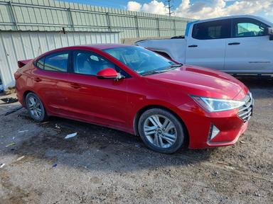 Вид 2020 HYUNDAI ELANTRA SEL, угол 4