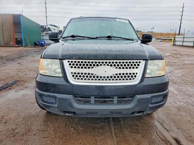 Vue de 2004 FORD EXPEDITION XLS, angle 5