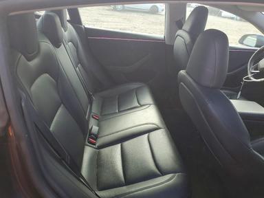 Vista de 2024 TESLA MODEL 3, ángulo 10