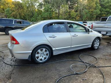 Vue de 2009 HONDA CIVIC LX, angle 3
