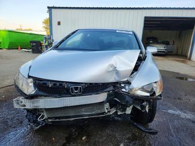 Vue de 2009 HONDA CIVIC LX, angle 5